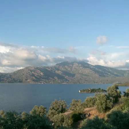 Hotel Silva Oliva Lake Bafa Hotel